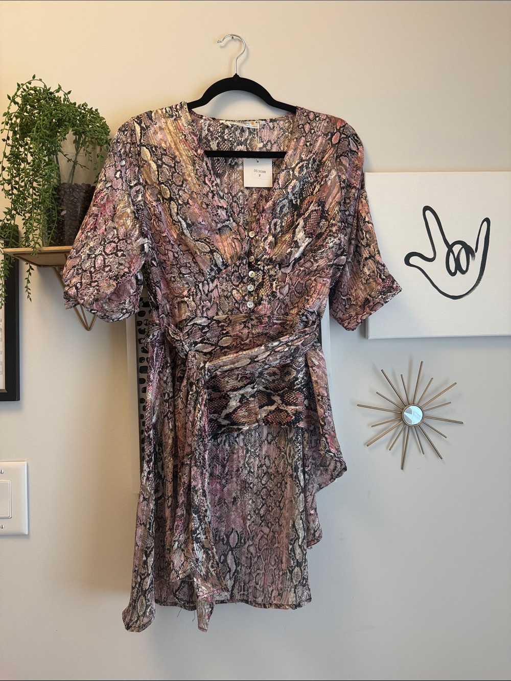 Deadstock Y2K High Low Snake-Print Blouse with Scarf NWT in Pink Snakeskin